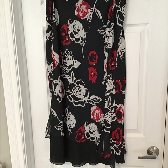 Plus Size Additionelle Dressy Skirt - Picture 2 of 5